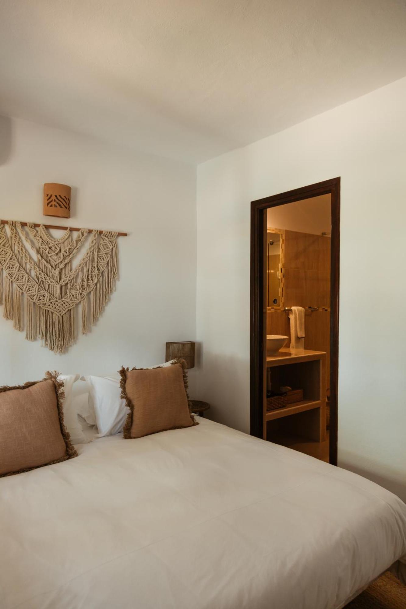 Unio Ibiza - Adults Only Hotel Cala Vadella  Exterior photo