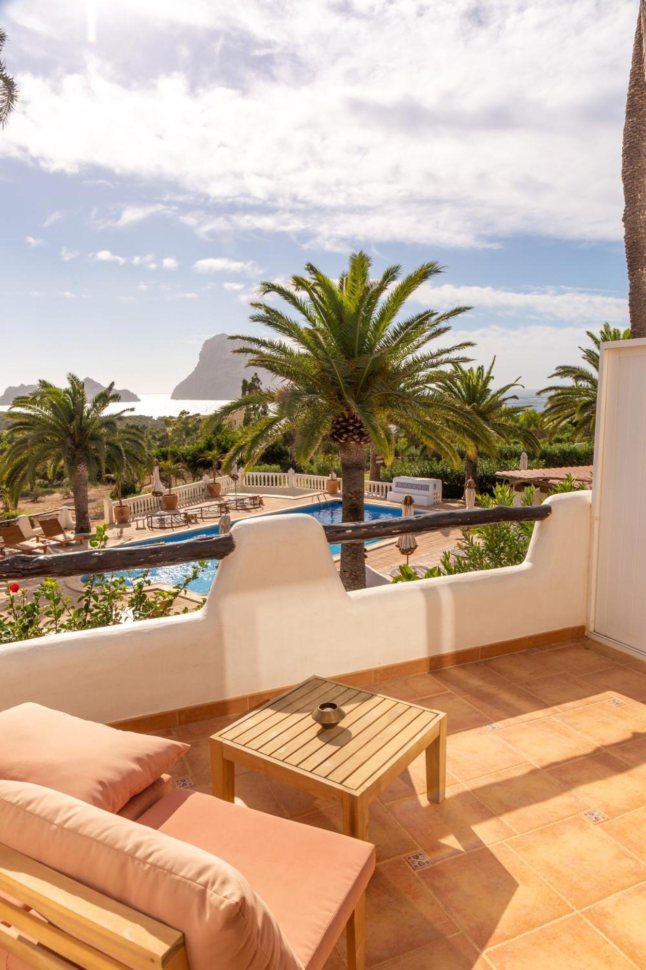 Unio Ibiza - Adults Only Hotel Cala Vadella  Exterior photo