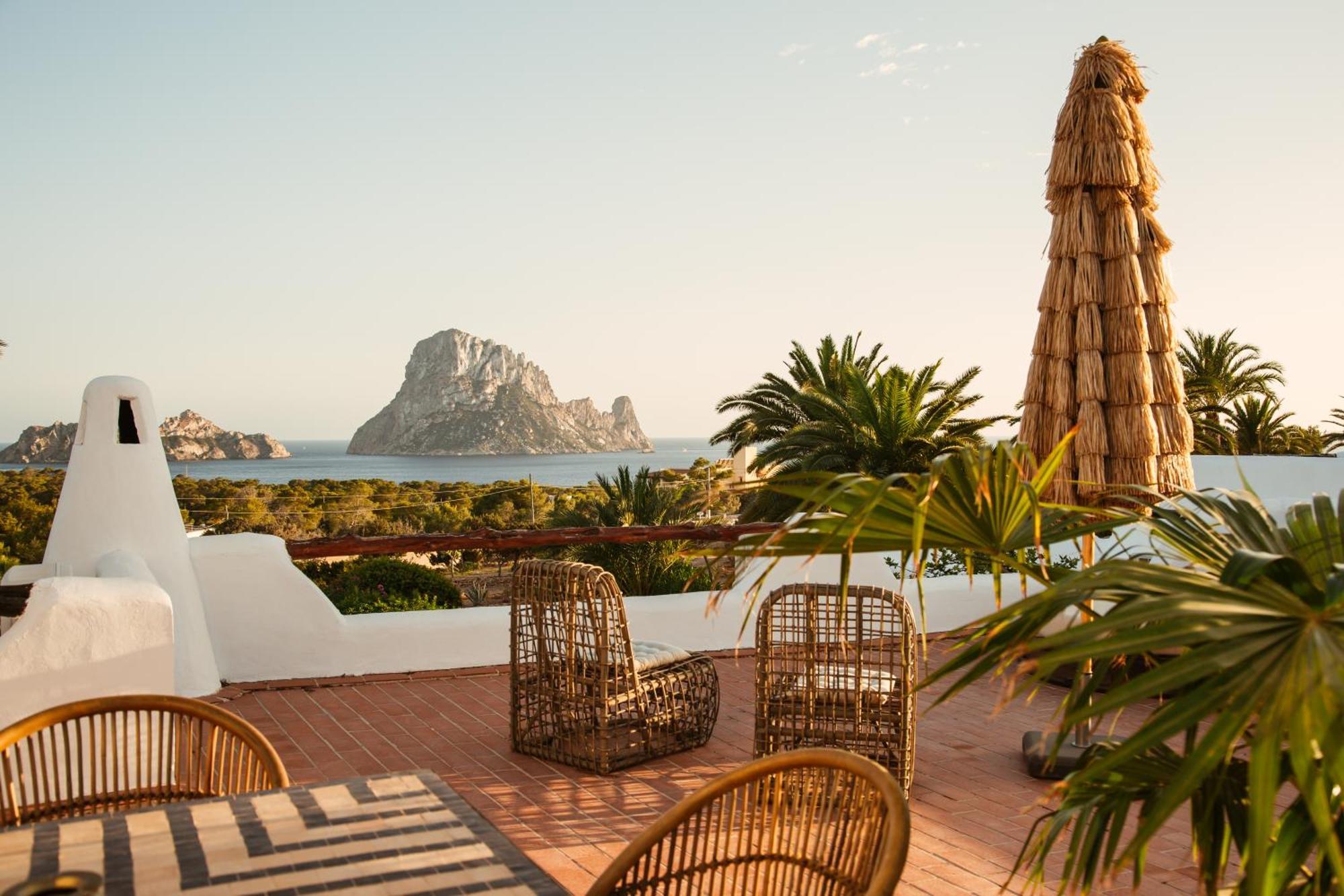Unio Ibiza - Adults Only Hotel Cala Vadella  Exterior photo